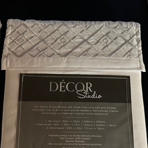 Queen Microfiber Embroidered Sheet Set - Diamond Grey - Picture 2 of 2